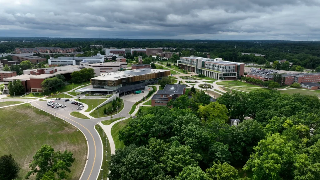Western Michigan University Enhances Campus Security with Hanwha Vision WAVE VMS and AI-Powered Cameras